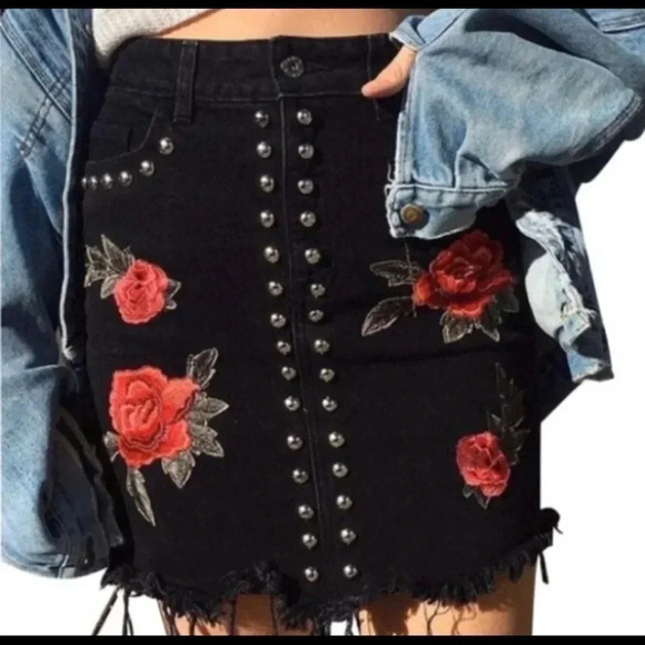Carmar Dresses & Skirts - Carmar Black Mini Skirt with Red Rose Embroidery